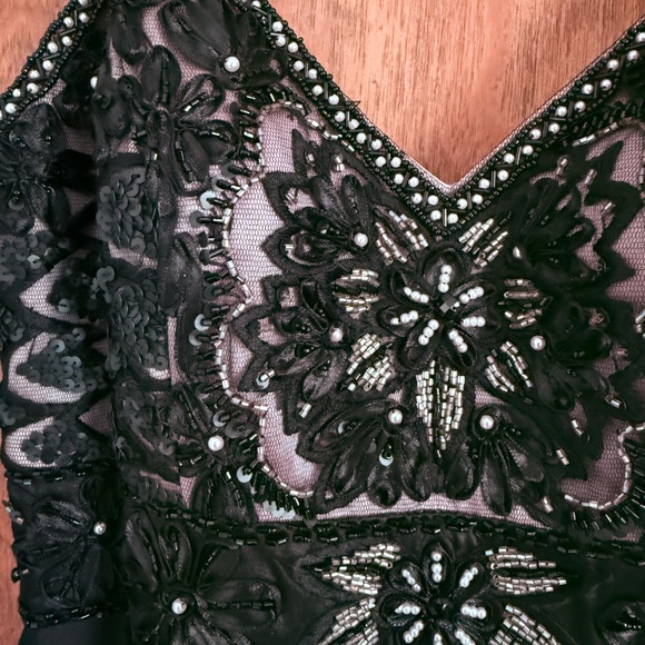 Sue Wong Romantic Black Dress with Intricate, Beaded Bodice - Picture 5 of 6